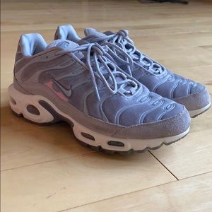 Women’s Nike air max
